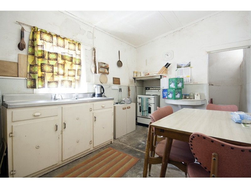 31 Ireland St, Wallaroo SA 5556