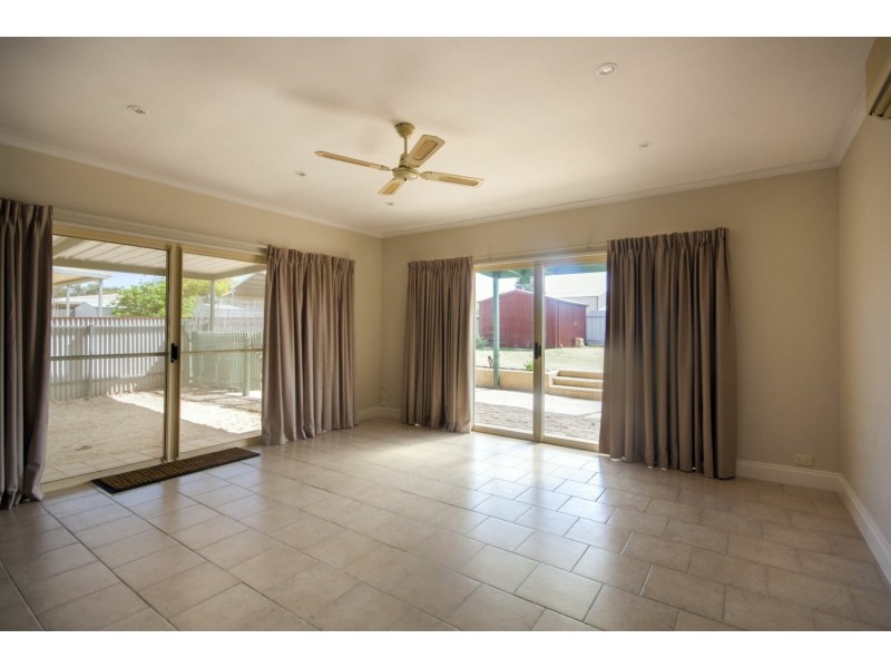 31 Elizabeth Street, Wallaroo SA 5556