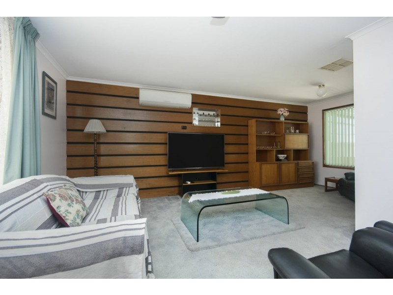 32 Ireland St, Wallaroo SA 5556