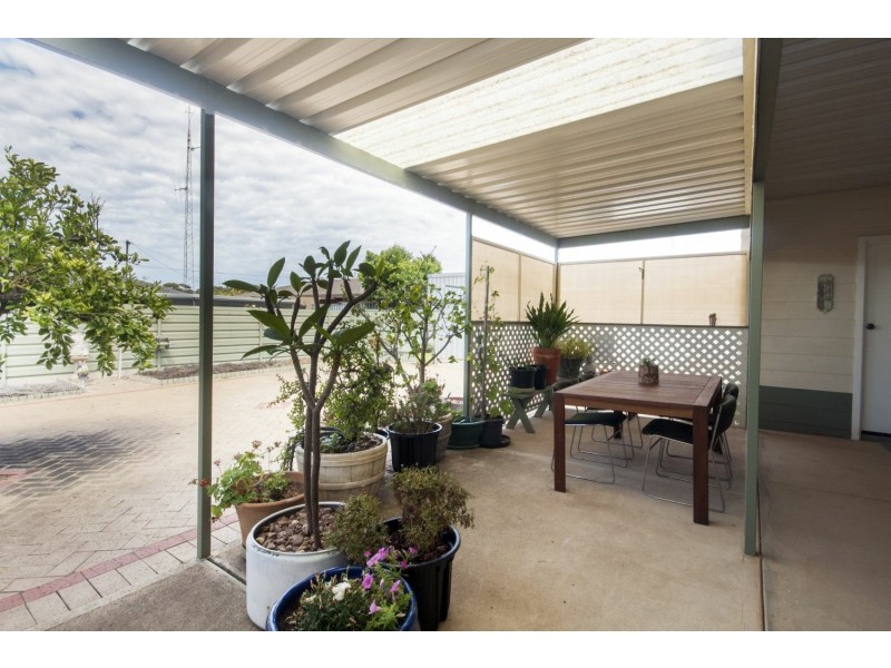 32 Ireland St, Wallaroo SA 5556
