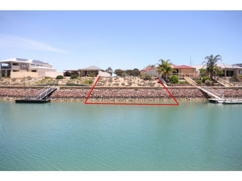 100 Gilmore Crs, Wallaroo SA 5556