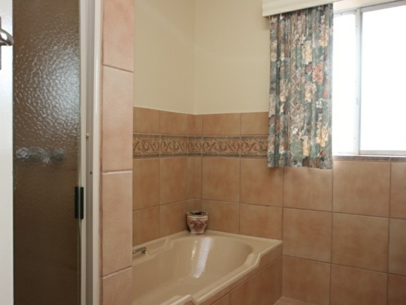 24 Oceanview Drive, North Beach SA 5556