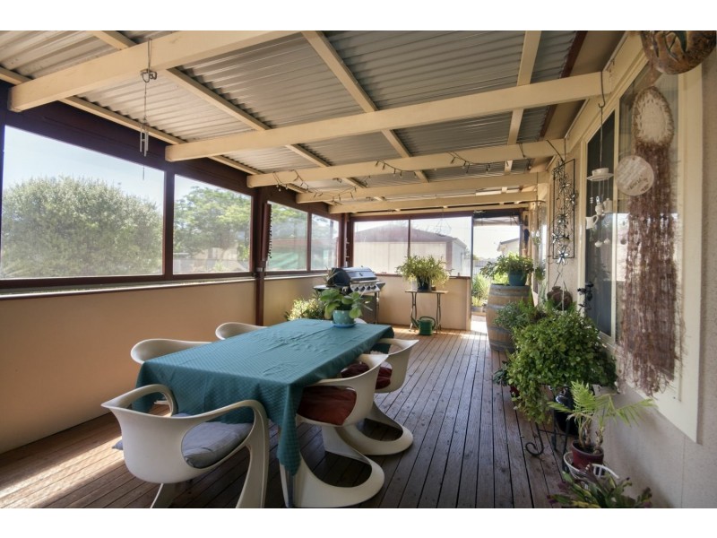 8 Adelaide Street, Wallaroo SA 5556