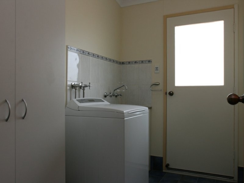 56 Esplanade, North Beach SA 5556
