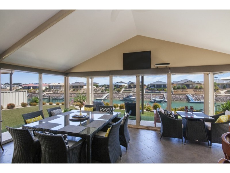 16 Spinnaker Court, Wallaroo SA 5556