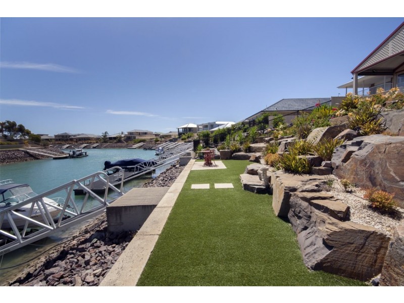 16 Spinnaker Court, Wallaroo SA 5556