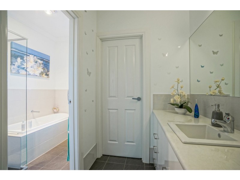 27 Errington Street, Wallaroo SA 5556