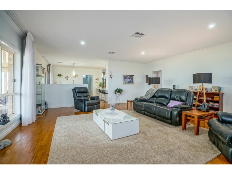 27 Errington Street, Wallaroo SA 5556