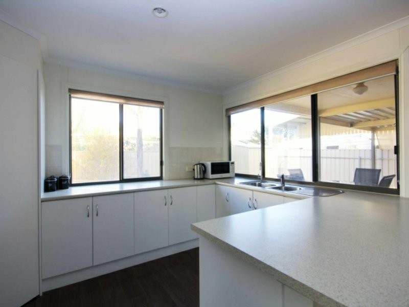 11 Jamieson Way, Wallaroo SA 5556