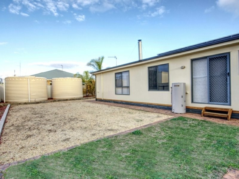 11 Jamieson Way, Wallaroo SA 5556