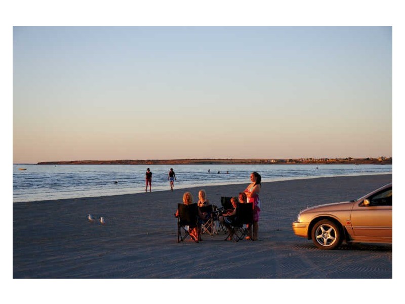 Woodforde Dr, North Beach SA 5556