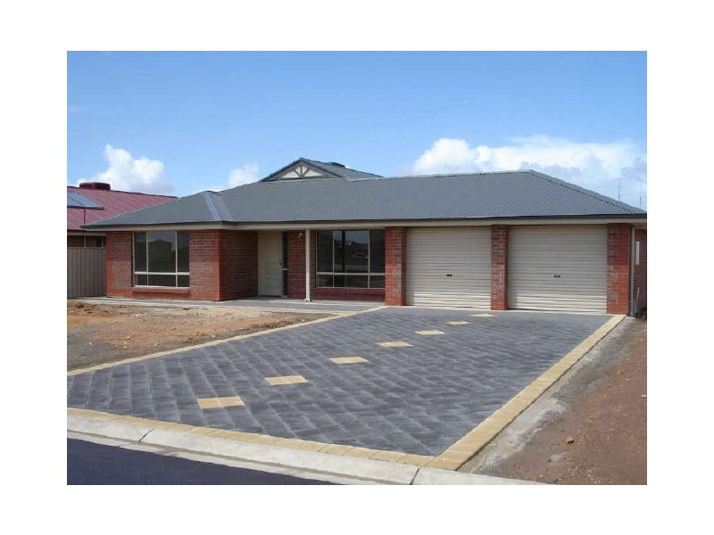 8 Boase Crescent, Wallaroo SA 5556