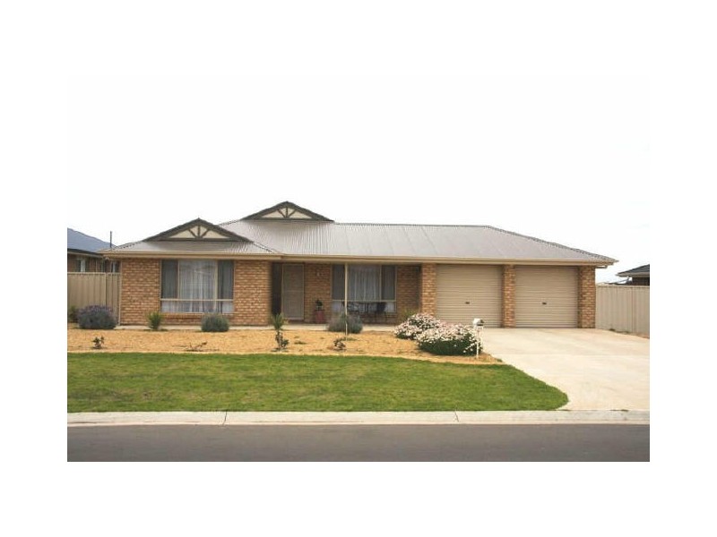10 Clarke Street, Wallaroo SA 5556