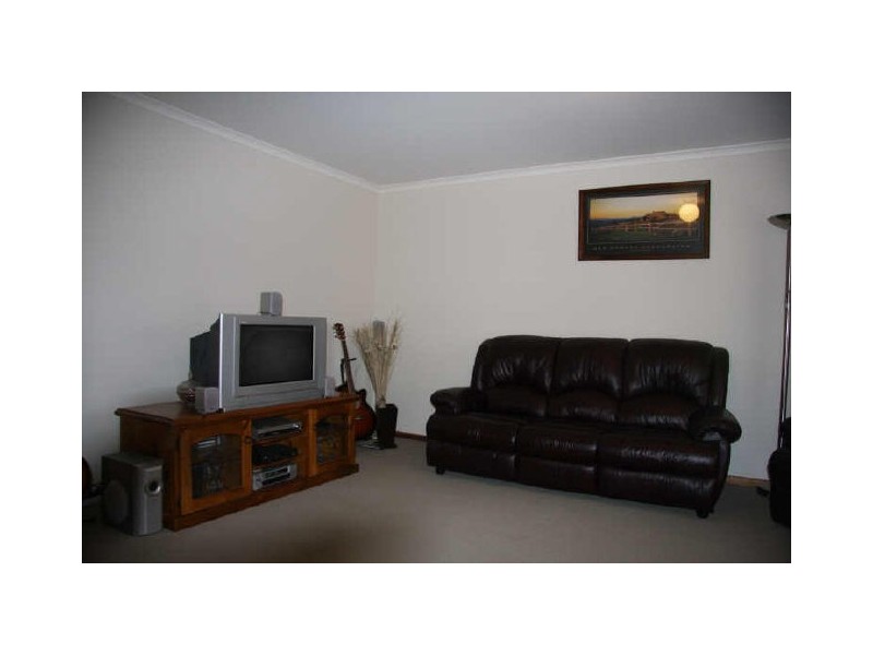 10 Clarke Street, Wallaroo SA 5556
