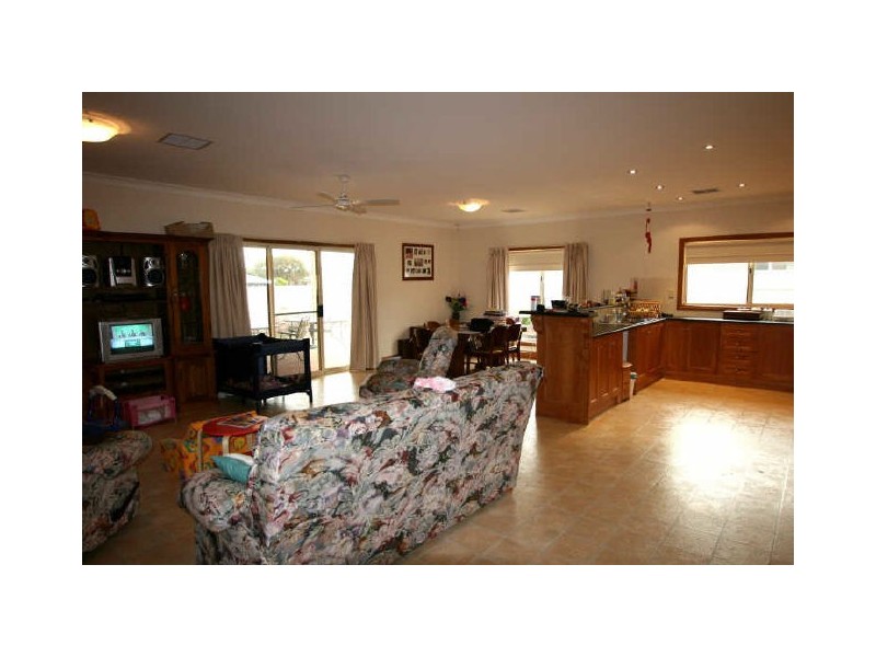 21 Price Street, Wallaroo SA 5556