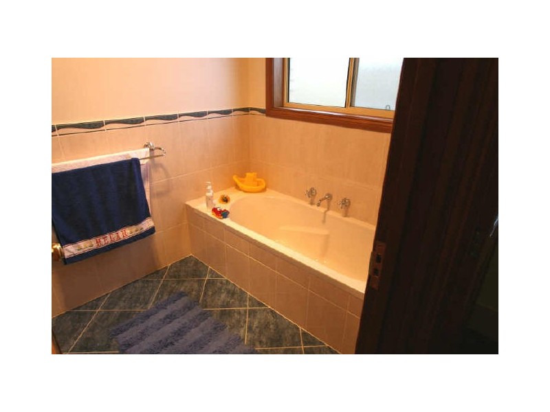 21 Price Street, Wallaroo SA 5556