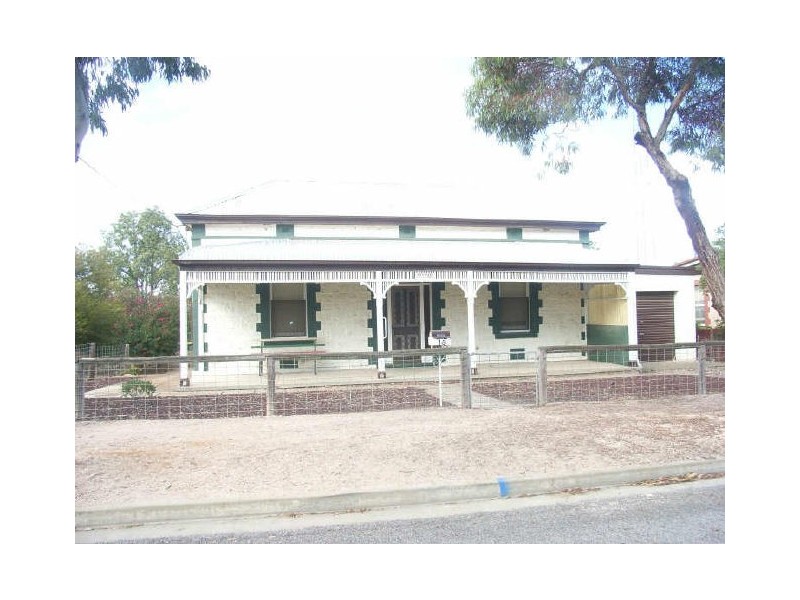 18 Elizabeth Street, Wallaroo SA 5556