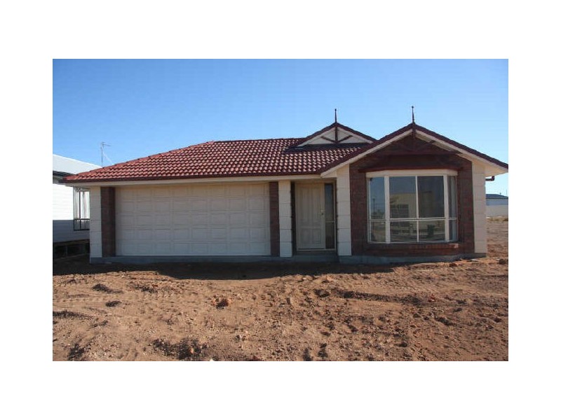 8 Kassa Road, Wallaroo SA 5556