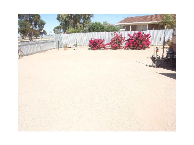 32 May Street, Wallaroo SA 5556