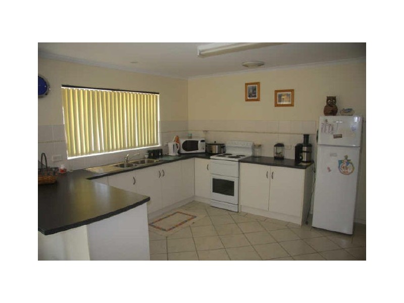 33 Lydia Terrace, Wallaroo SA 5556