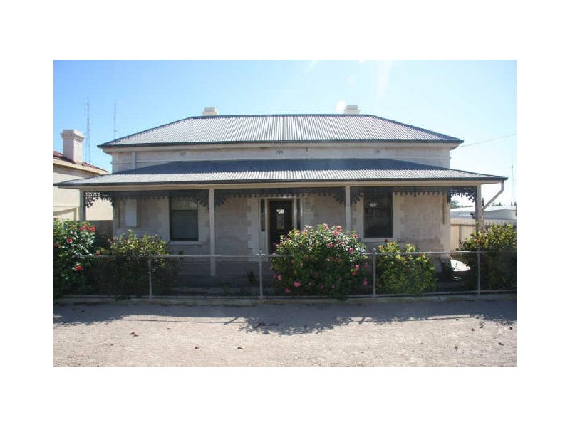 15 Hughes Street, Wallaroo SA 5556