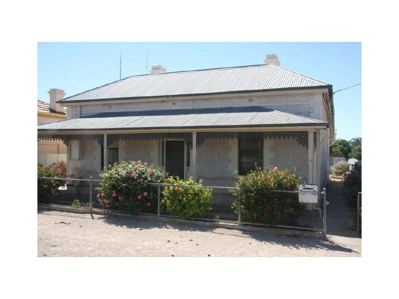 15 Hughes Street, Wallaroo SA 5556