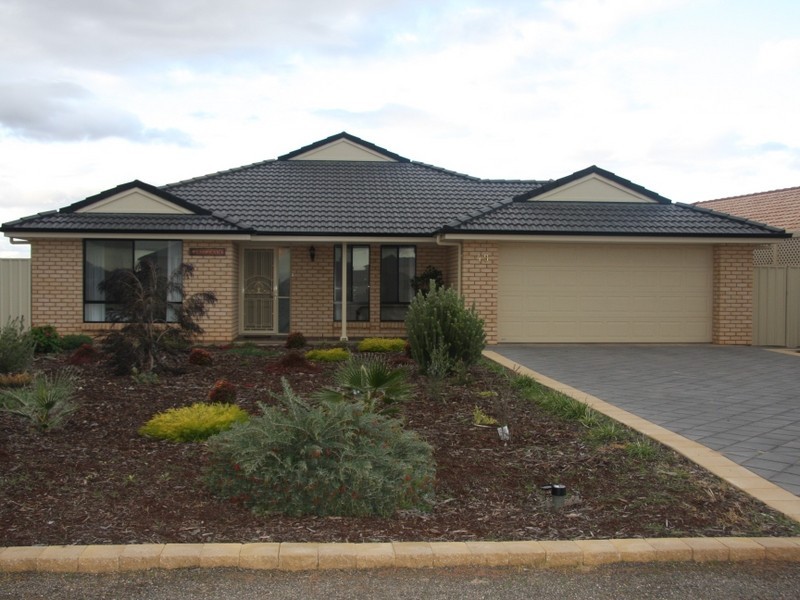 49 Stately Way, Wallaroo SA 5556 the real estate agency Withdrawn