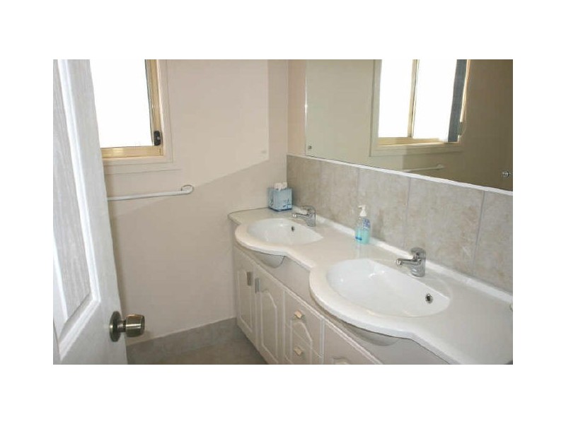 13 Park Terrace, Wallaroo SA 5556