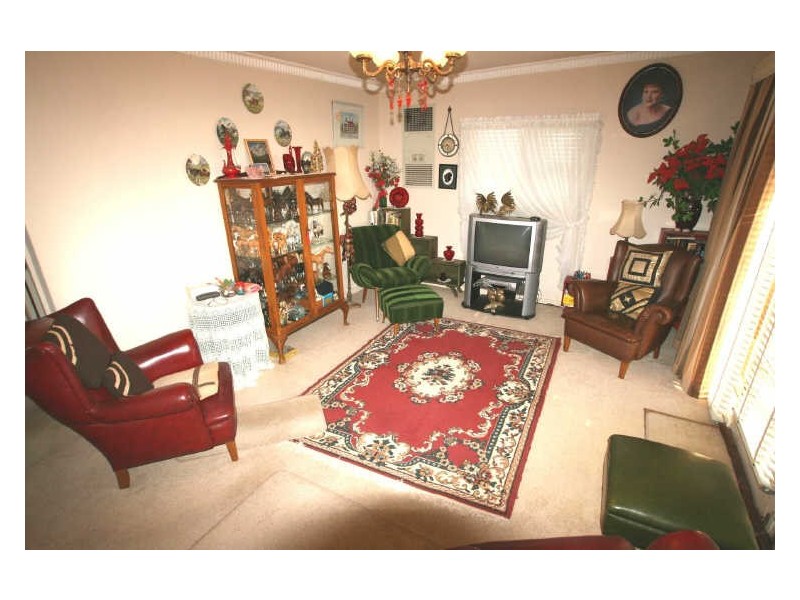 17 Esplanade, North Beach SA 5556