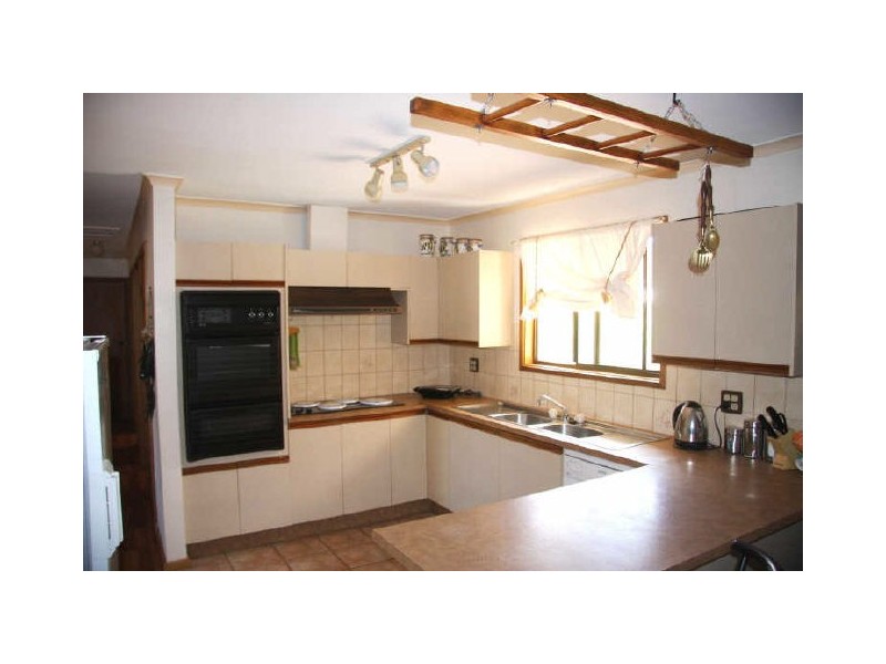 11 England Street, Wallaroo SA 5556