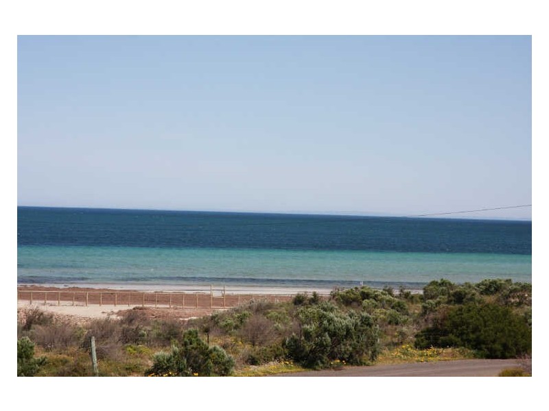 7 Reserve Drive, North Beach SA 5556