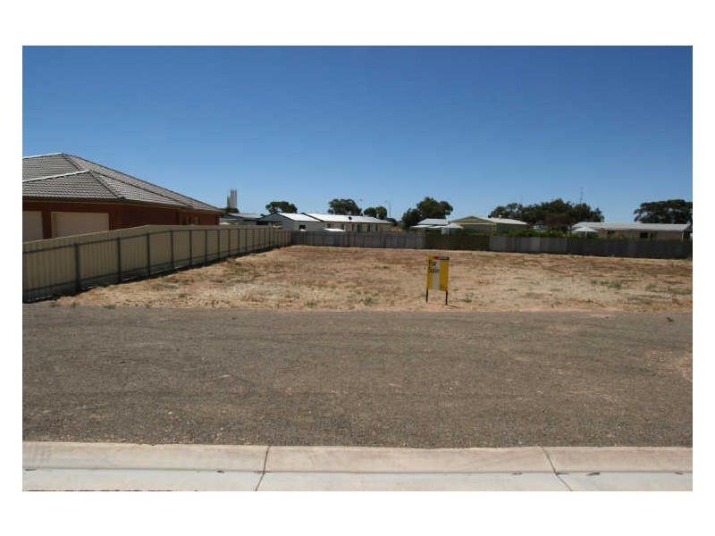 6 Diagonal Road, Wallaroo SA 5556