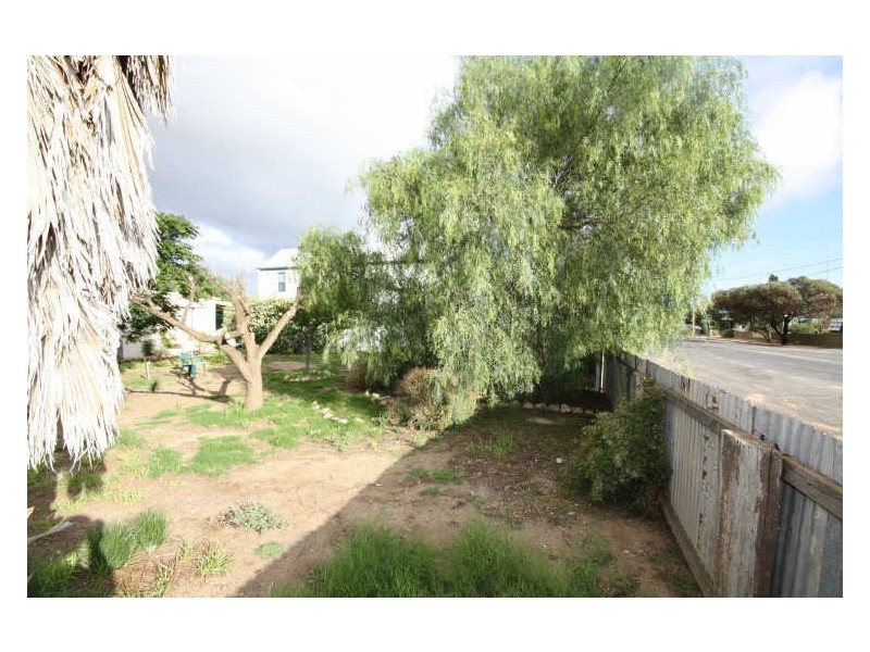 21 Irwin Street, Wallaroo SA 5556