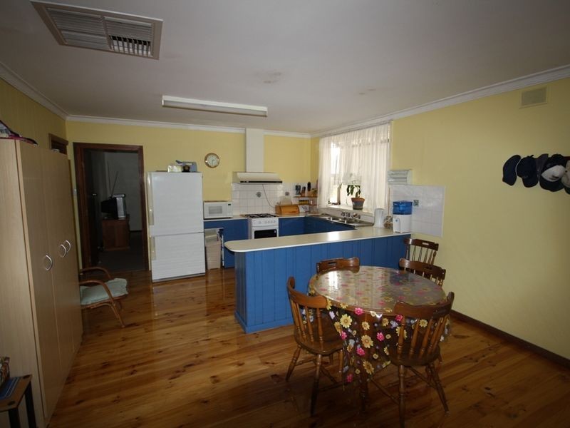 26 Ernest Terrace, Wallaroo SA 5556