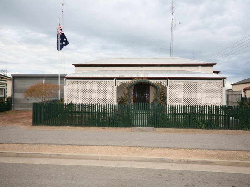 34 Hughes Street, Wallaroo SA 5556