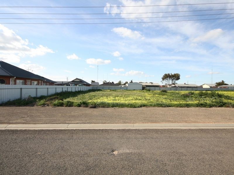 15 Thompson Street, Wallaroo SA 5556