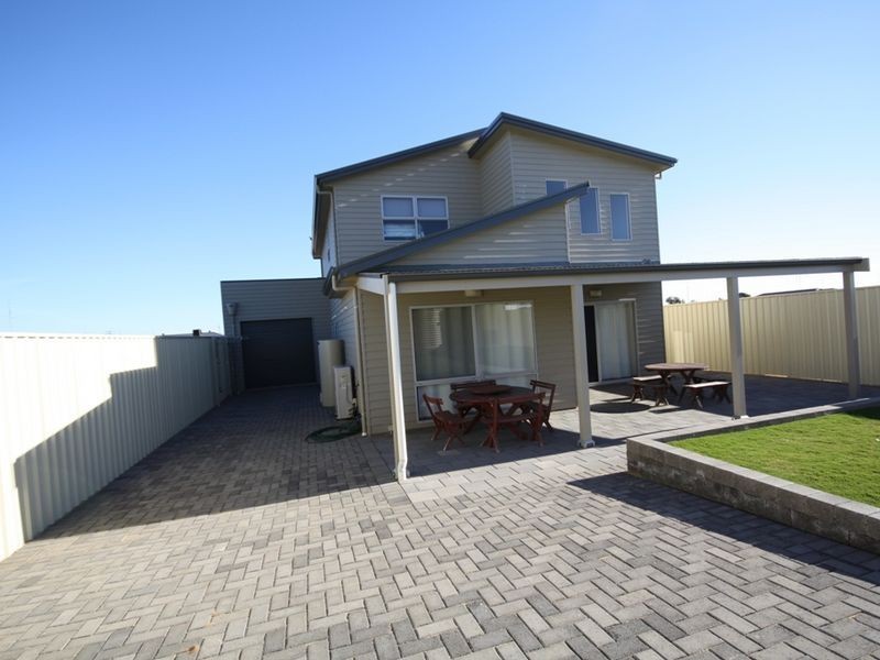 4 Farell Road, North Beach SA 5556