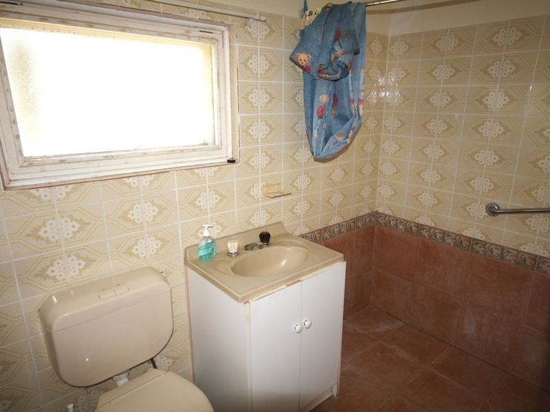 8 Cornish Terrace, Wallaroo SA 5556