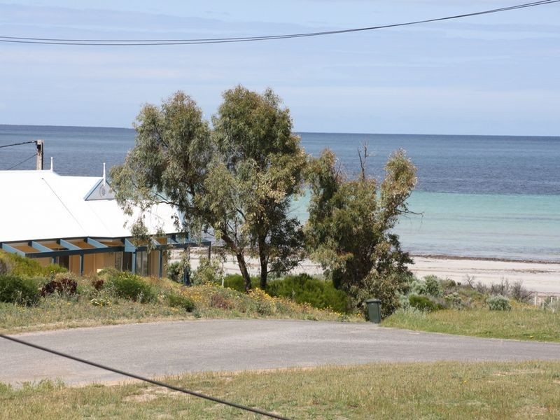 3 Bayview Parade, North Beach SA 5556