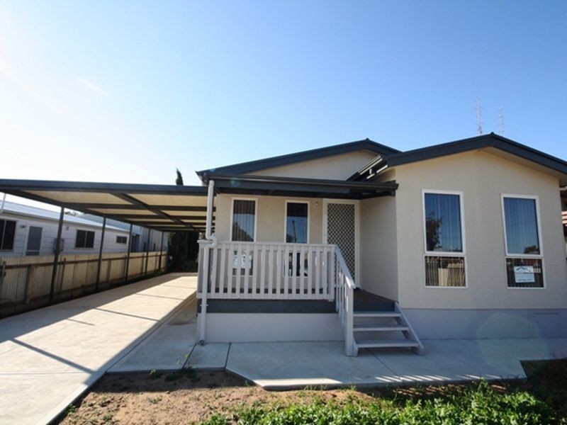 3 Bayview Parade, North Beach SA 5556