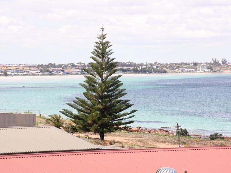 19 Rose Avenue, North Beach SA 5556
