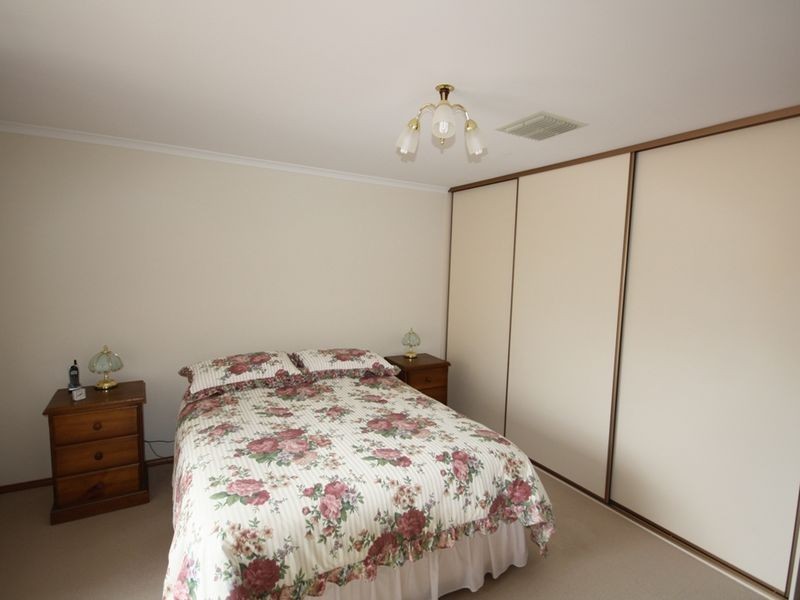 14 Gilmore Crescent, Wallaroo SA 5556