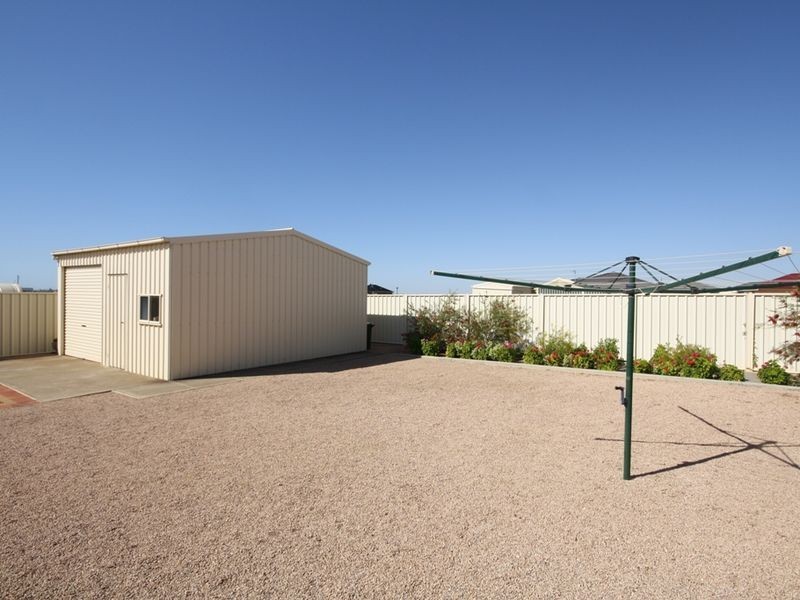 14 Gilmore Crescent, Wallaroo SA 5556