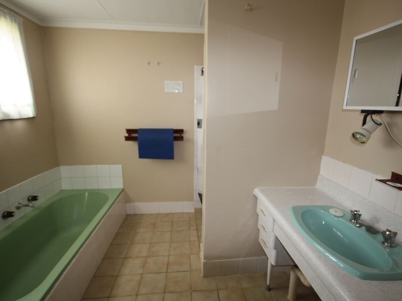 13 Woodforde Drive, North Beach SA 5556