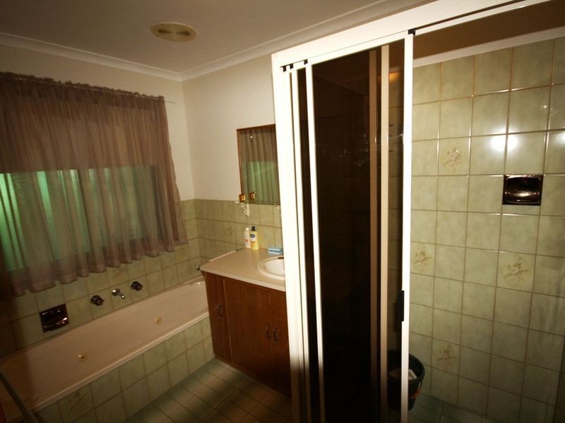 2 Herbert Court, Wallaroo SA 5556
