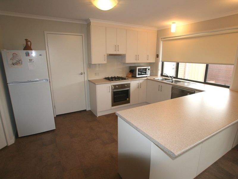 19 Farell Road, North Beach SA 5556