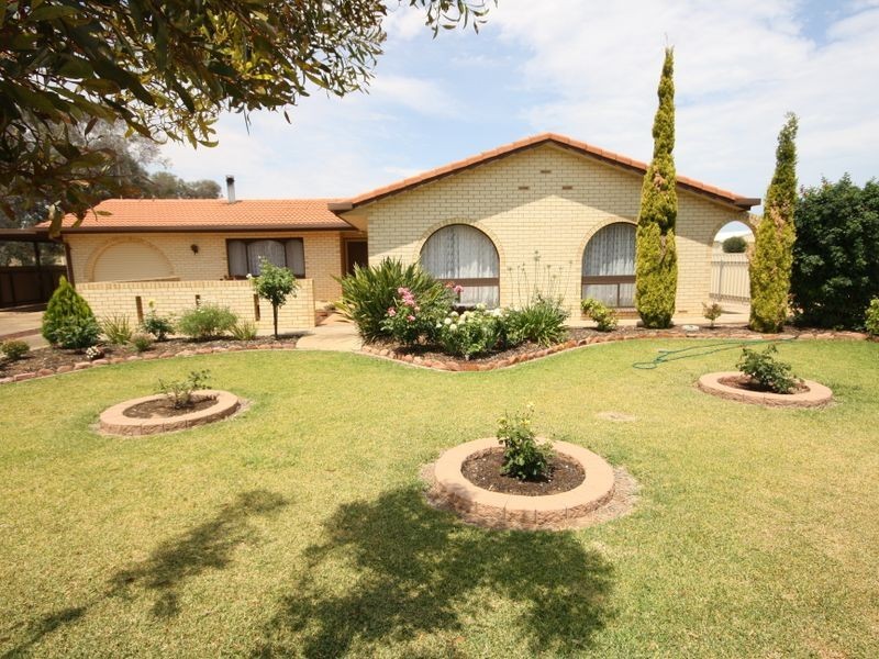 34 Kadina Rd, Wallaroo SA 5556