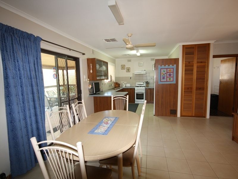 34 Kadina Rd, Wallaroo SA 5556
