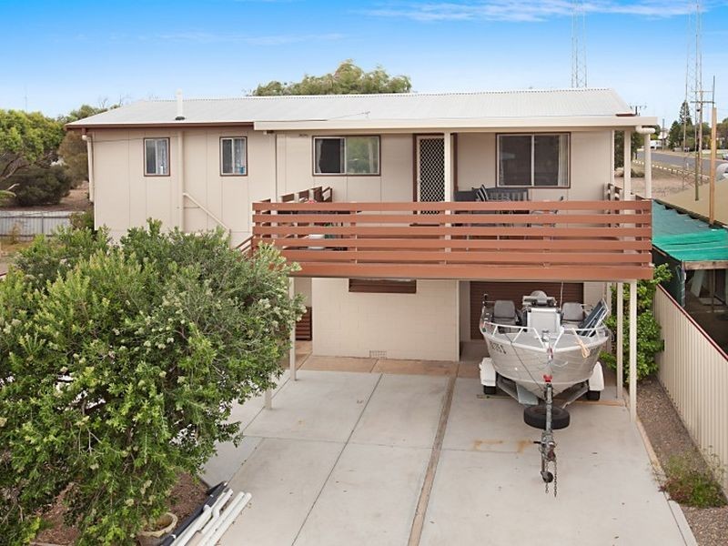 1 Bayview Parade, North Beach SA 5556