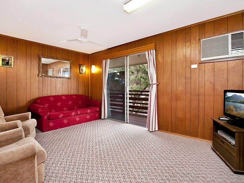 1 Bayview Parade, North Beach SA 5556